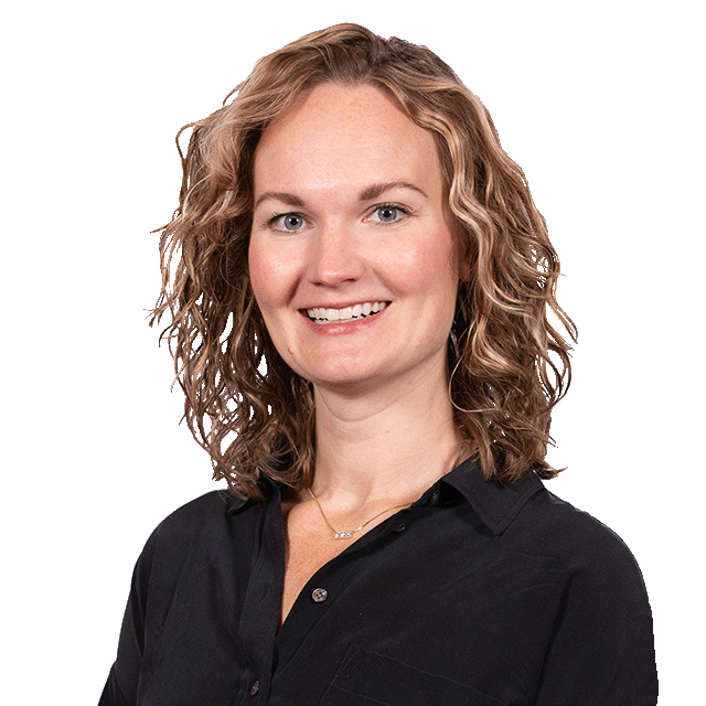 Courtney Obbink headshot